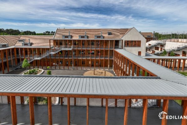 1686322835502 Réalisation de toiture en tuile terre cuite EDILIANS École et Collège Emmanuel d’Alzon – St Médard en Jalles